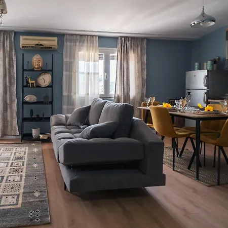 Апартаменты The Cloud Тирана