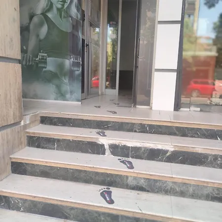 The Cloud Тирана